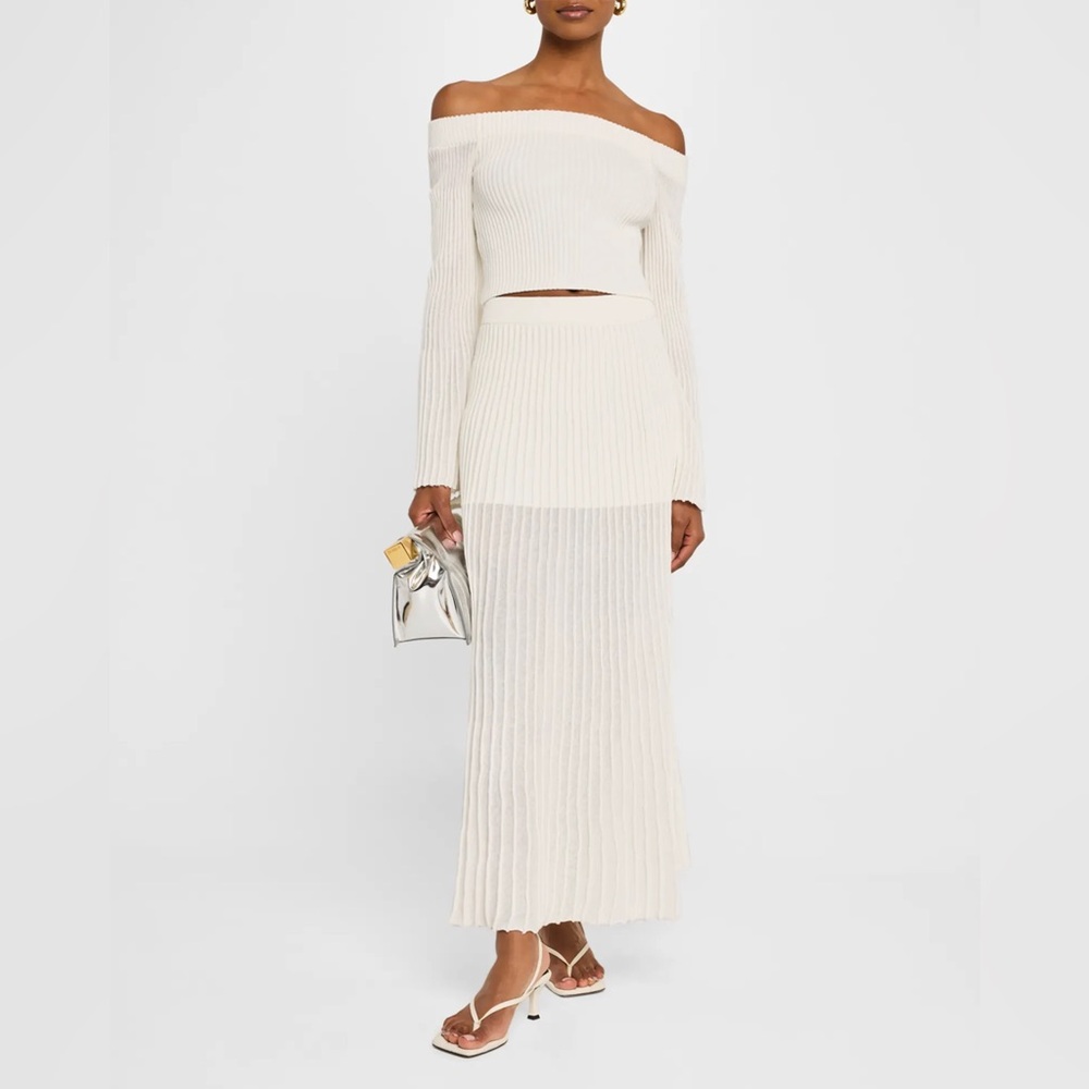 Chic Off-Shoulder Cream Skirt Set, Size XS